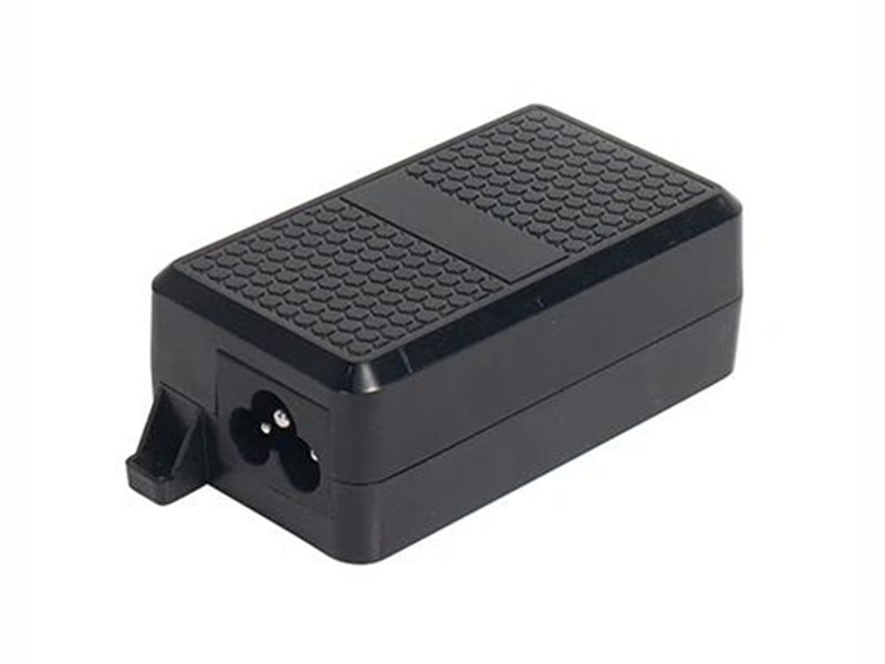 Perusahaan Teknologi Shenzhen Starwell: Pemasok Tepercaya Poe Adapter