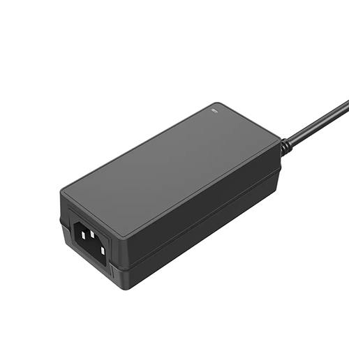 Adaptor Daya Desktop 24W